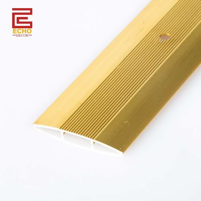 พื้นกว้างโลหะ ผนังขั้วขอบ Anti slip Laminate พื้นไม้ ผนังการเปลี่ยนแปลง 45mm