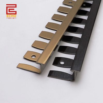 Metal Curved Flexible Floor Transition Strips For Tile Or Wood Laminate Flooring สายด่วนที่ใช้งานได้ในพื้นที่ใช้งาน