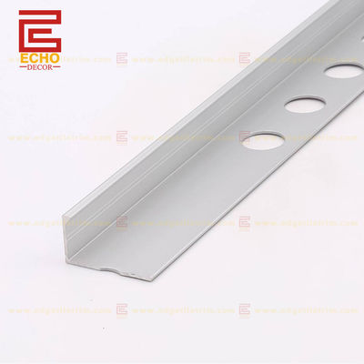 สกรู ติดตั้ง อลูมิเนียม Tile Trim ความยาวที่กําหนดเอง Brushed ขาว
