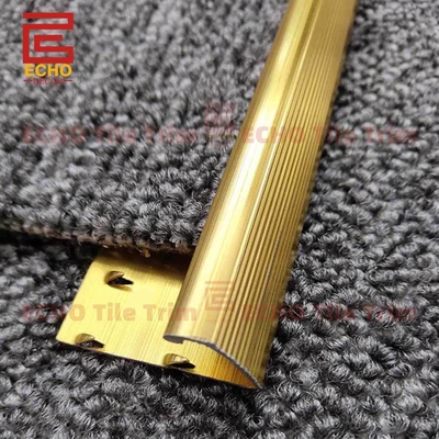 อลูมิเนียมทองคาร์พีท Trim โลหะคาร์พีทปลายสเตรปสําหรับพื้น